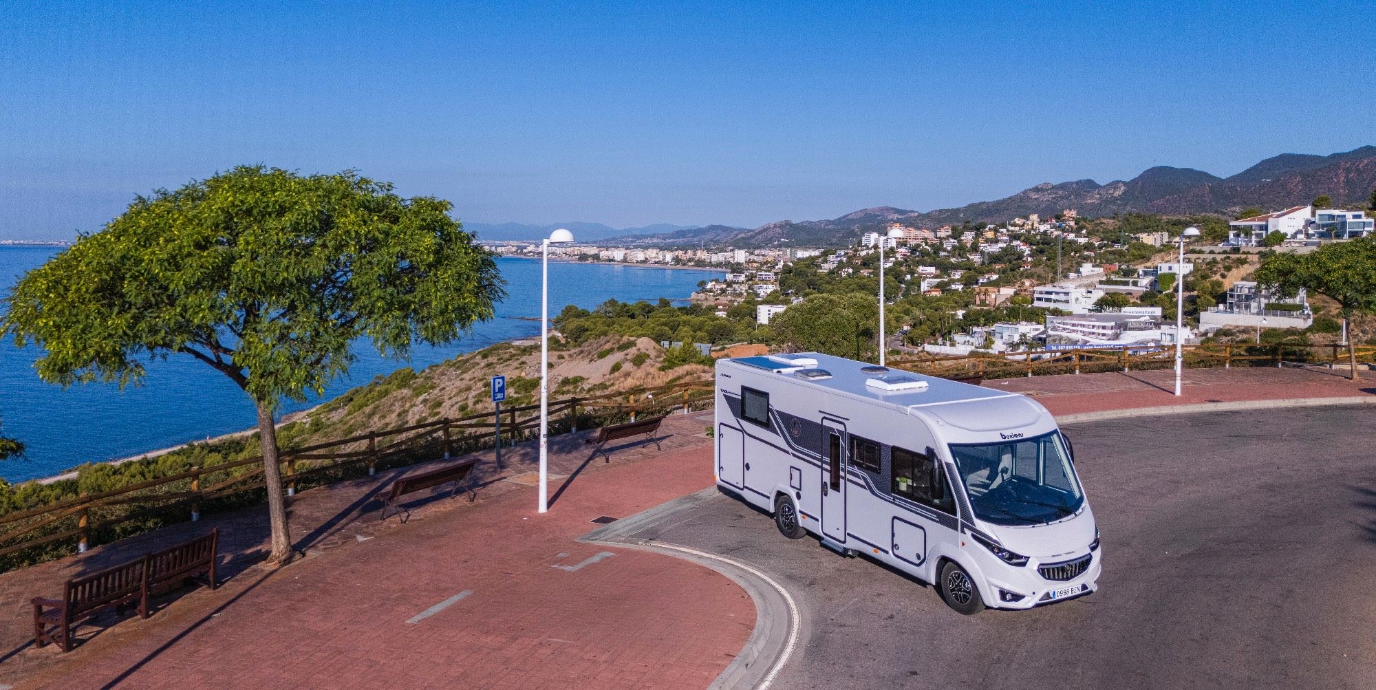 Exterior 10
