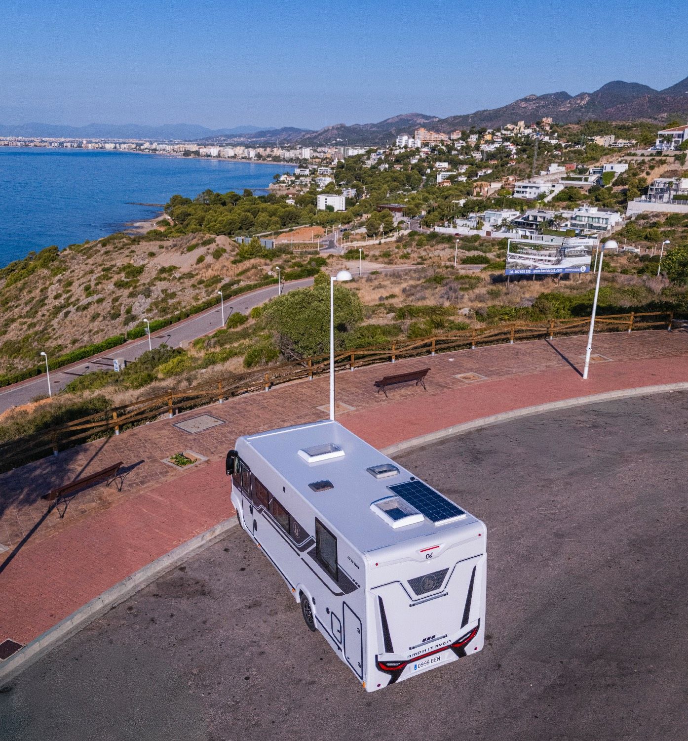 Exterior 9
