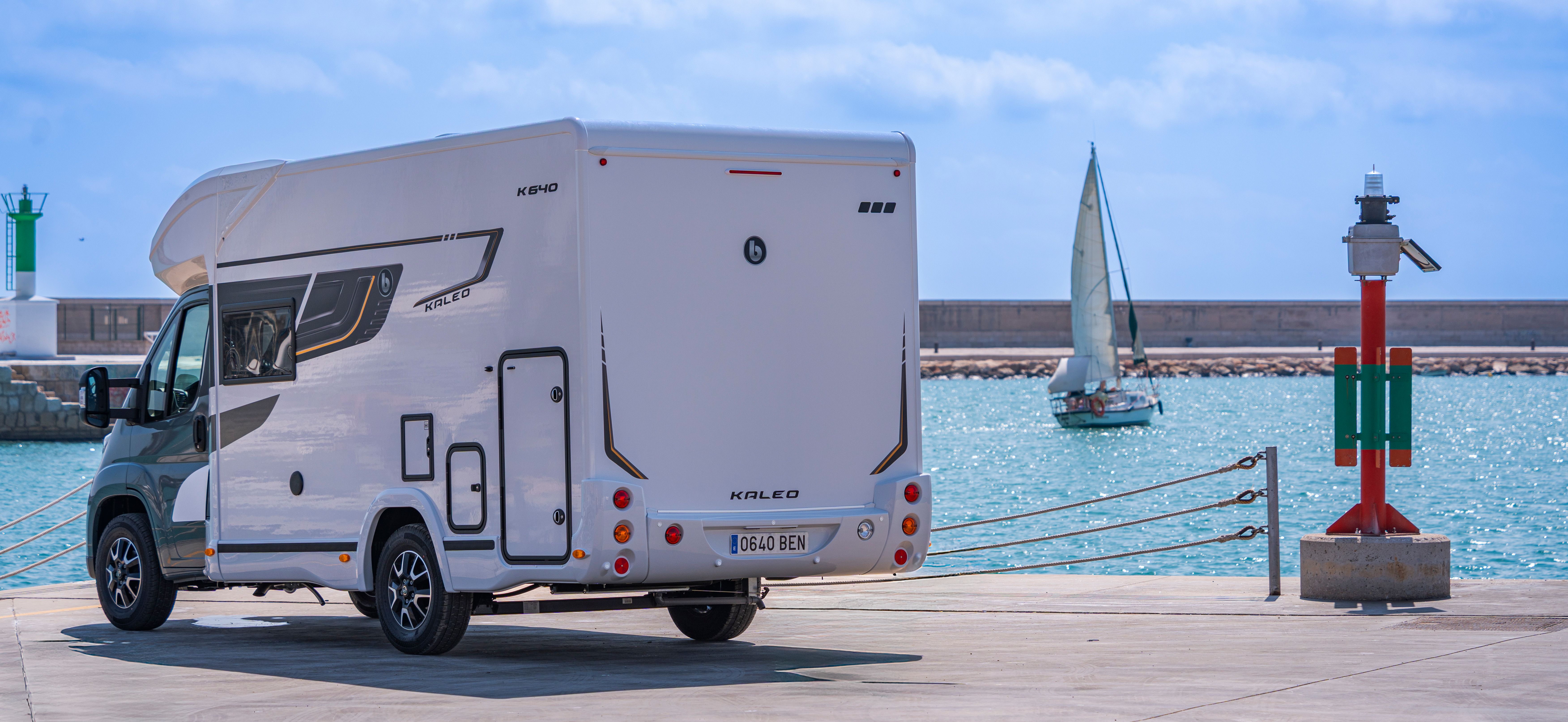 Exterior 13