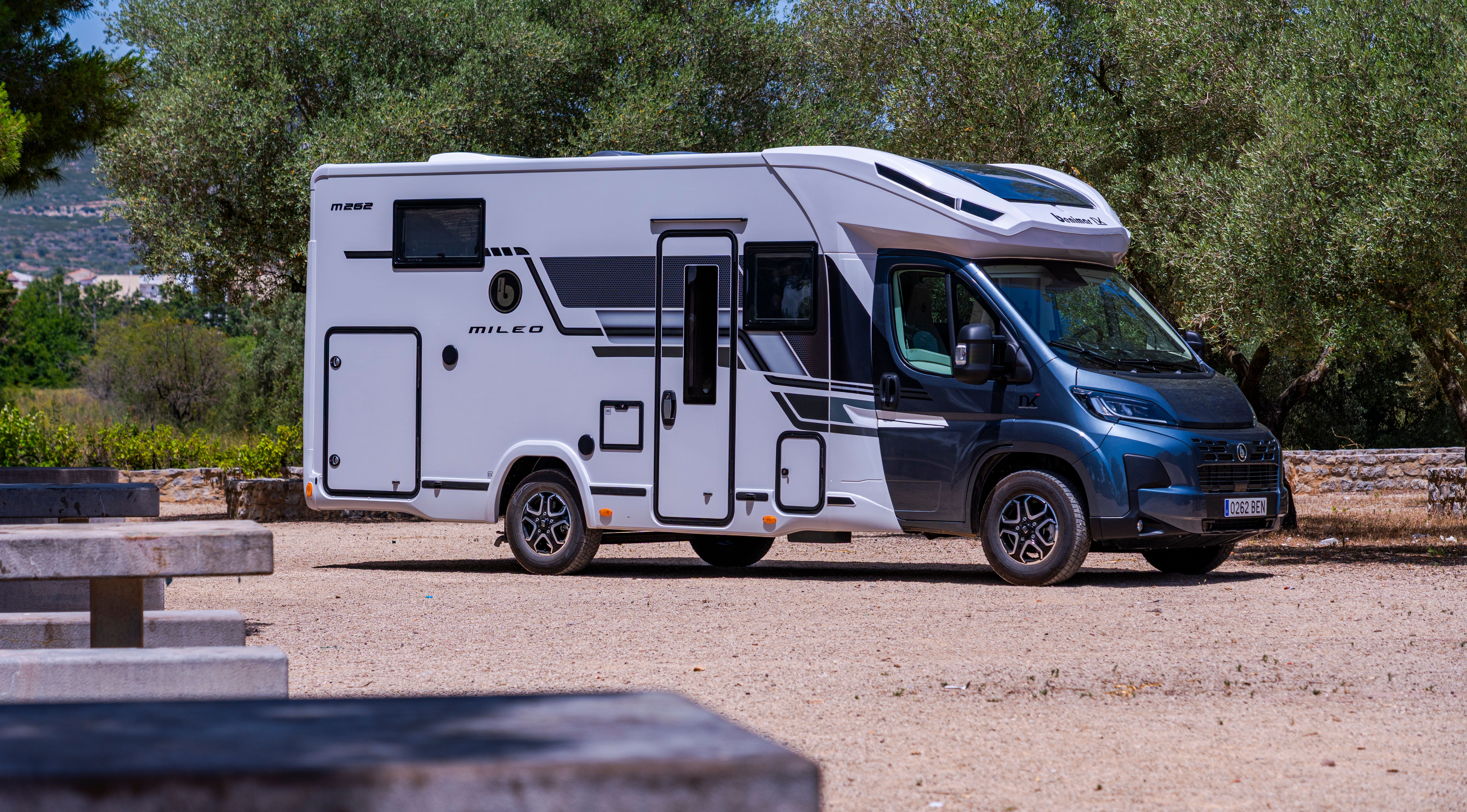 Exterior 6