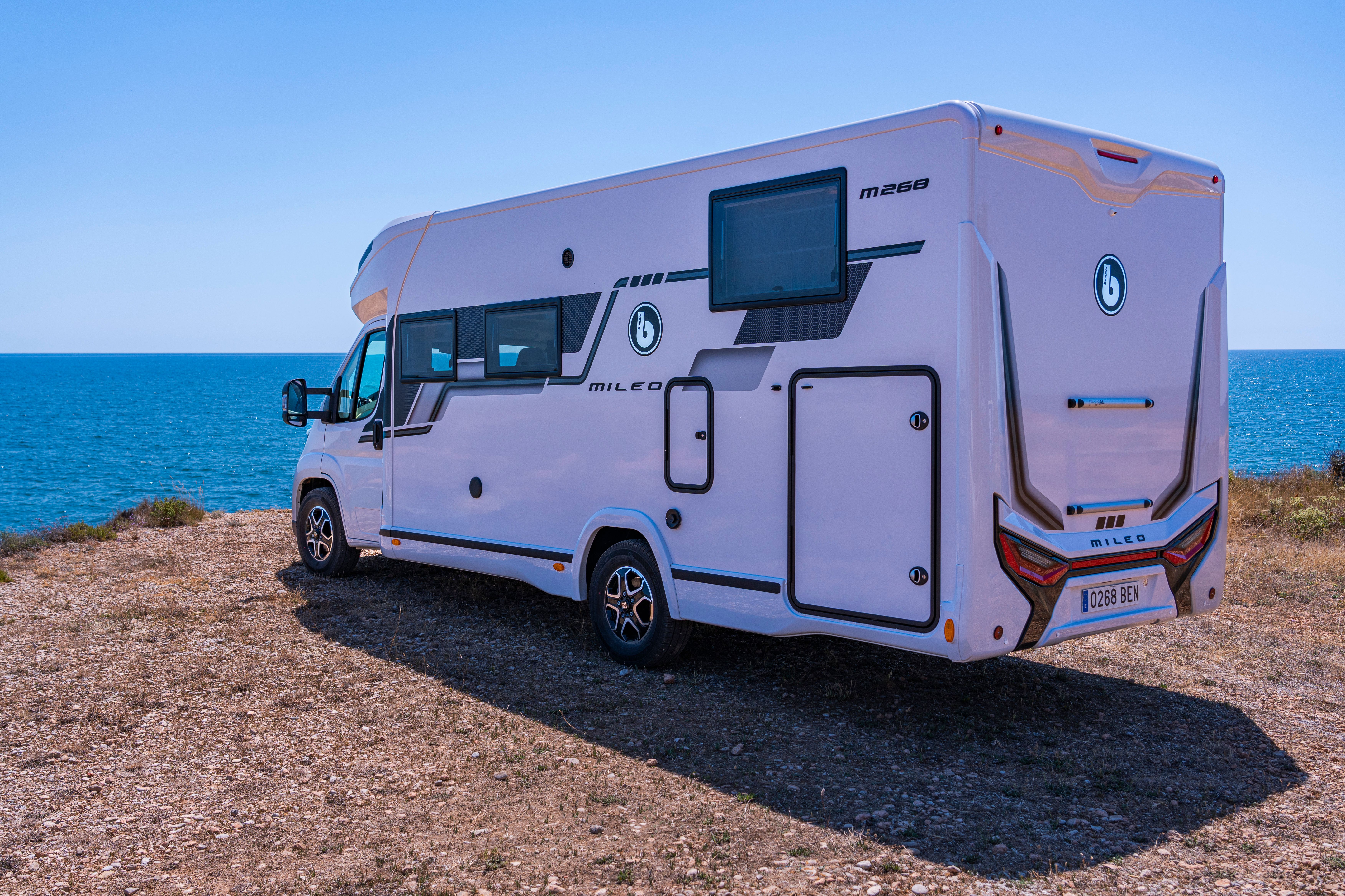 Exterior 10