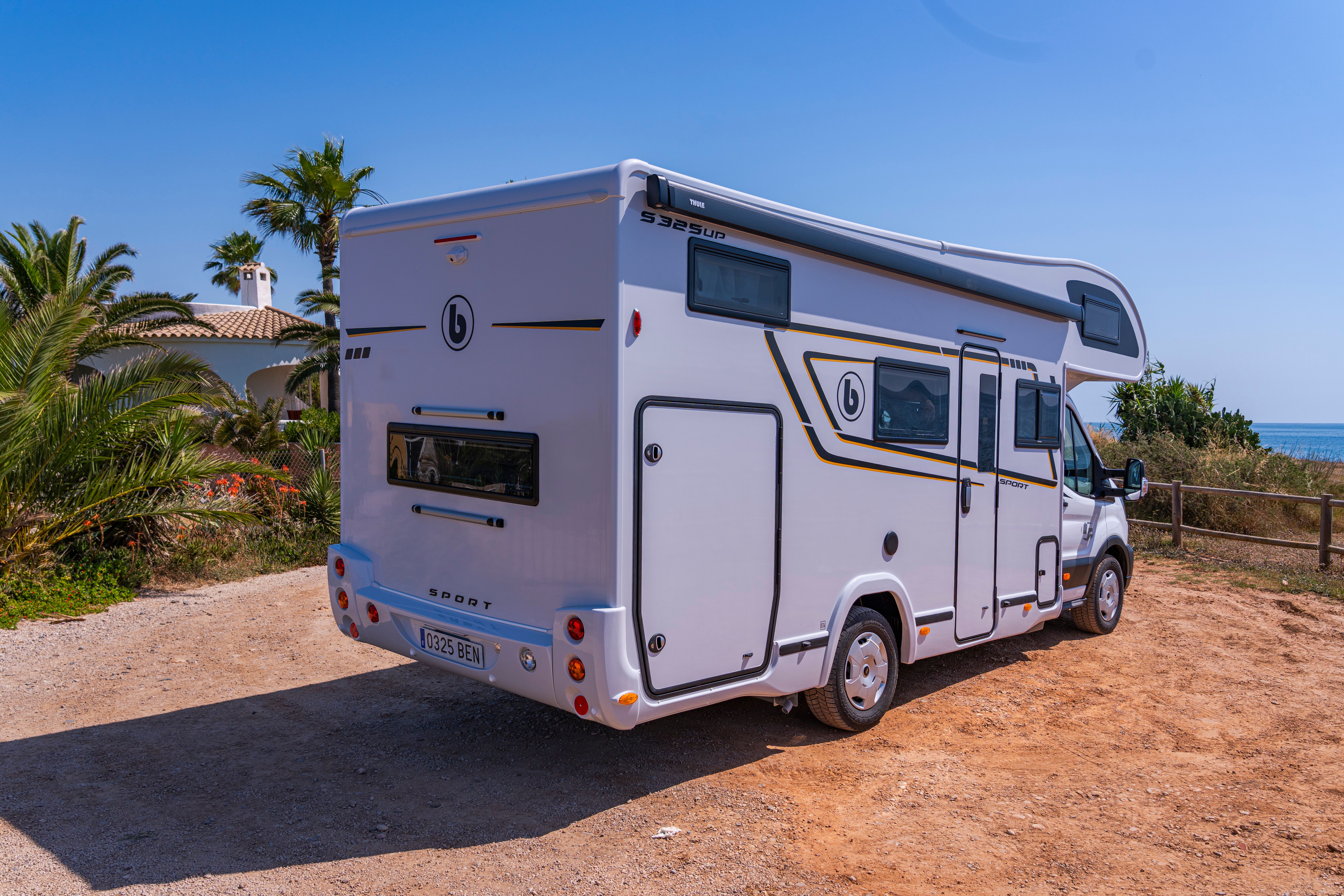 Exterior 5