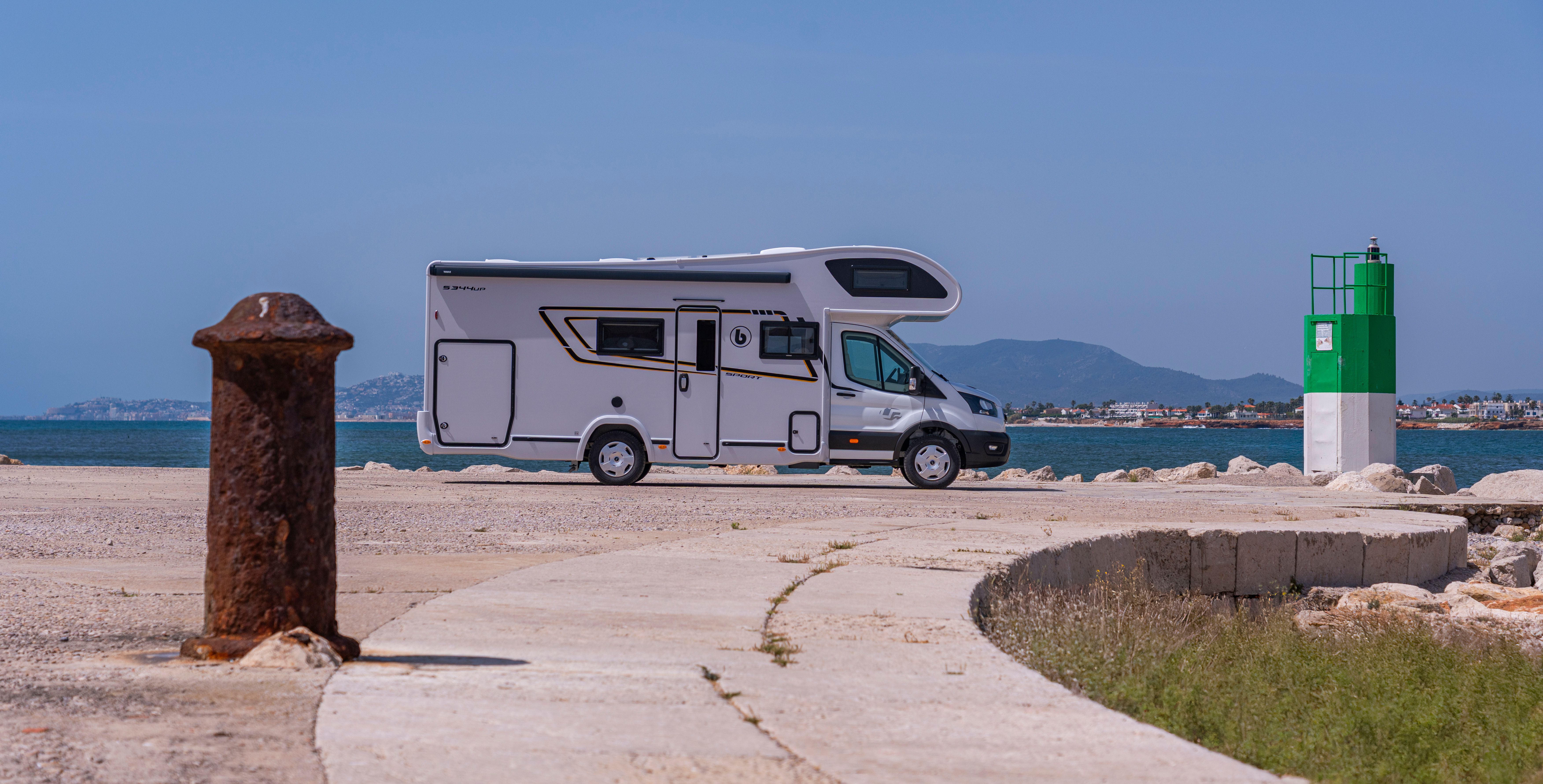 Exterior 10