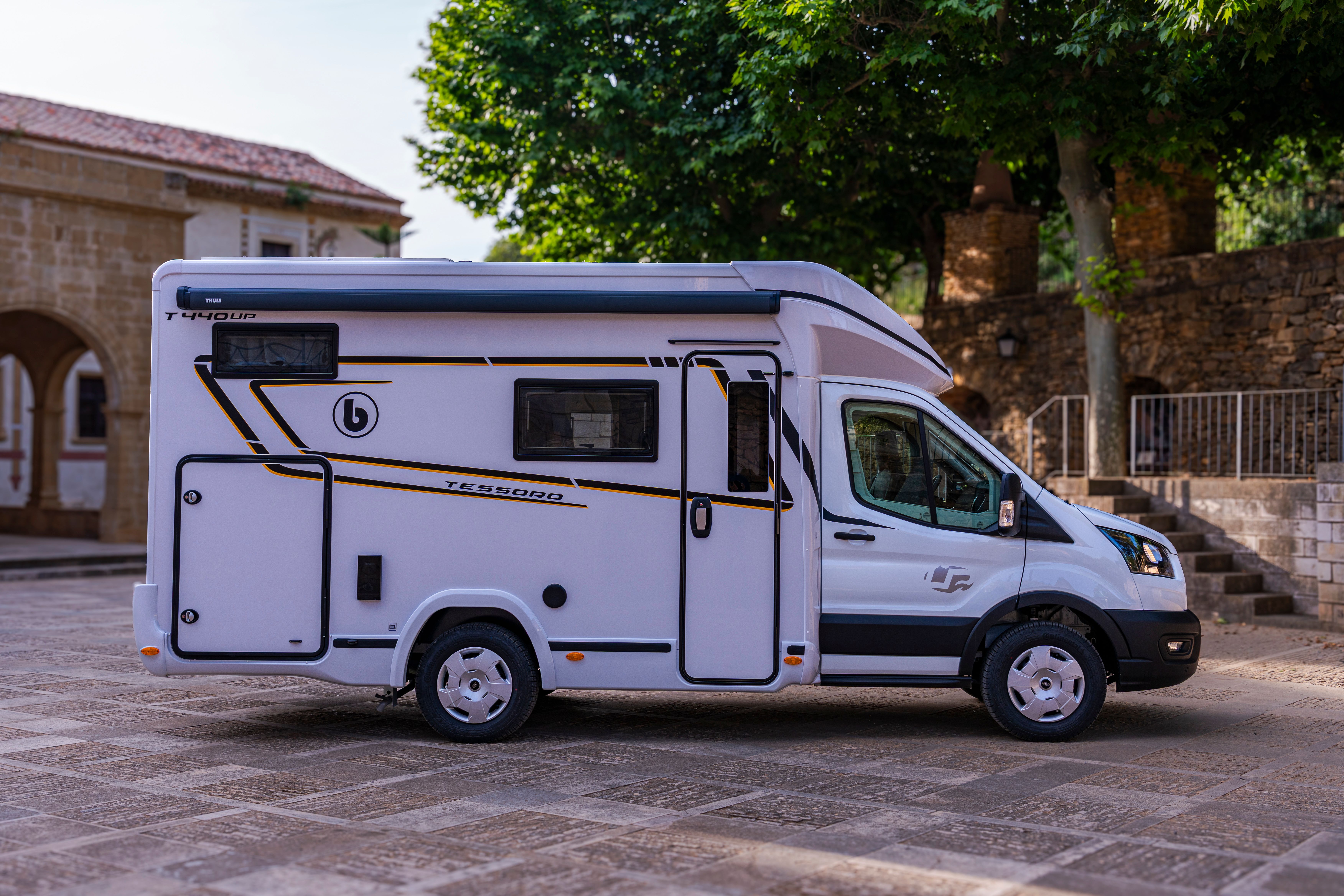 Exterior 9