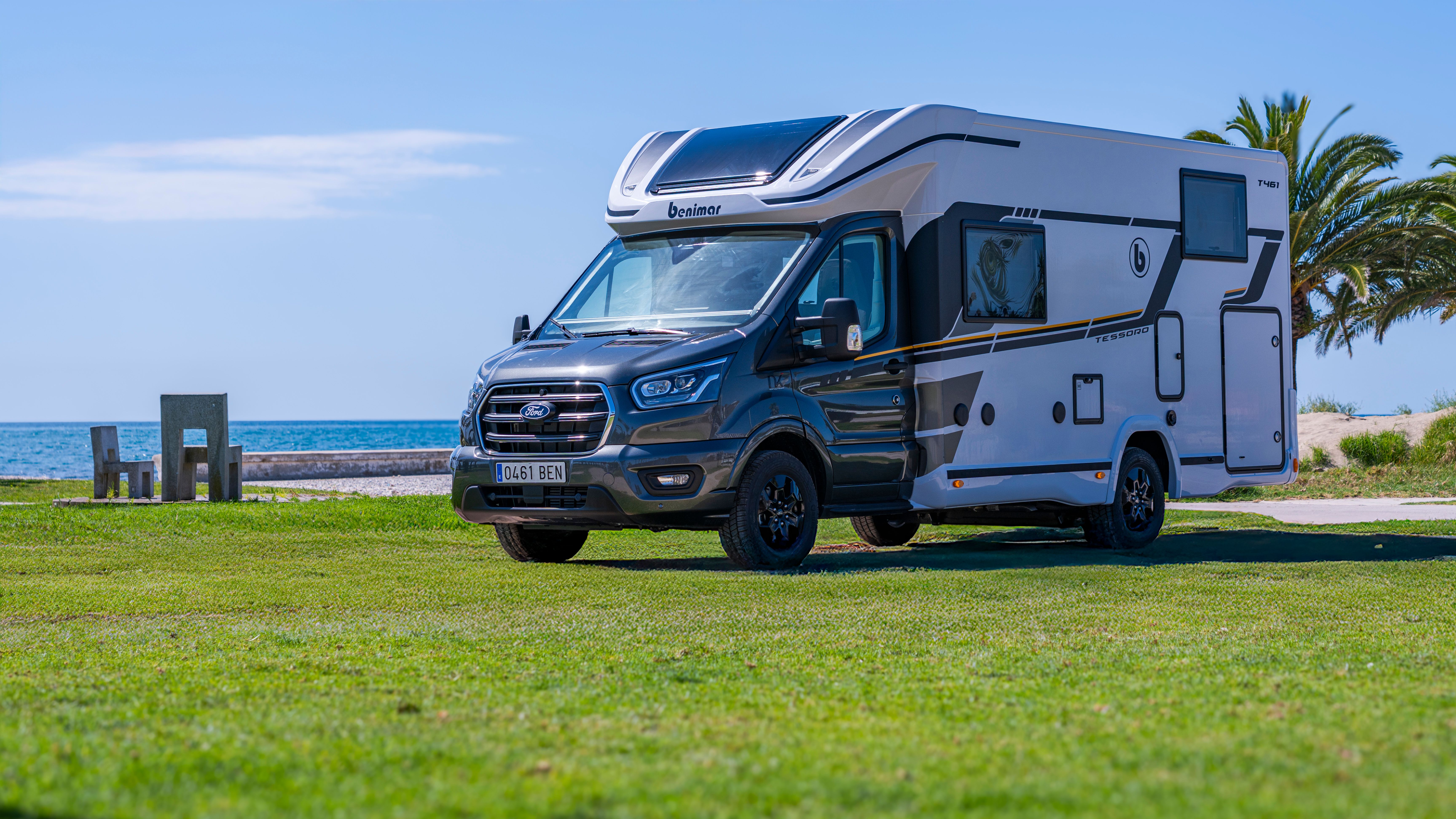 Exterior 5