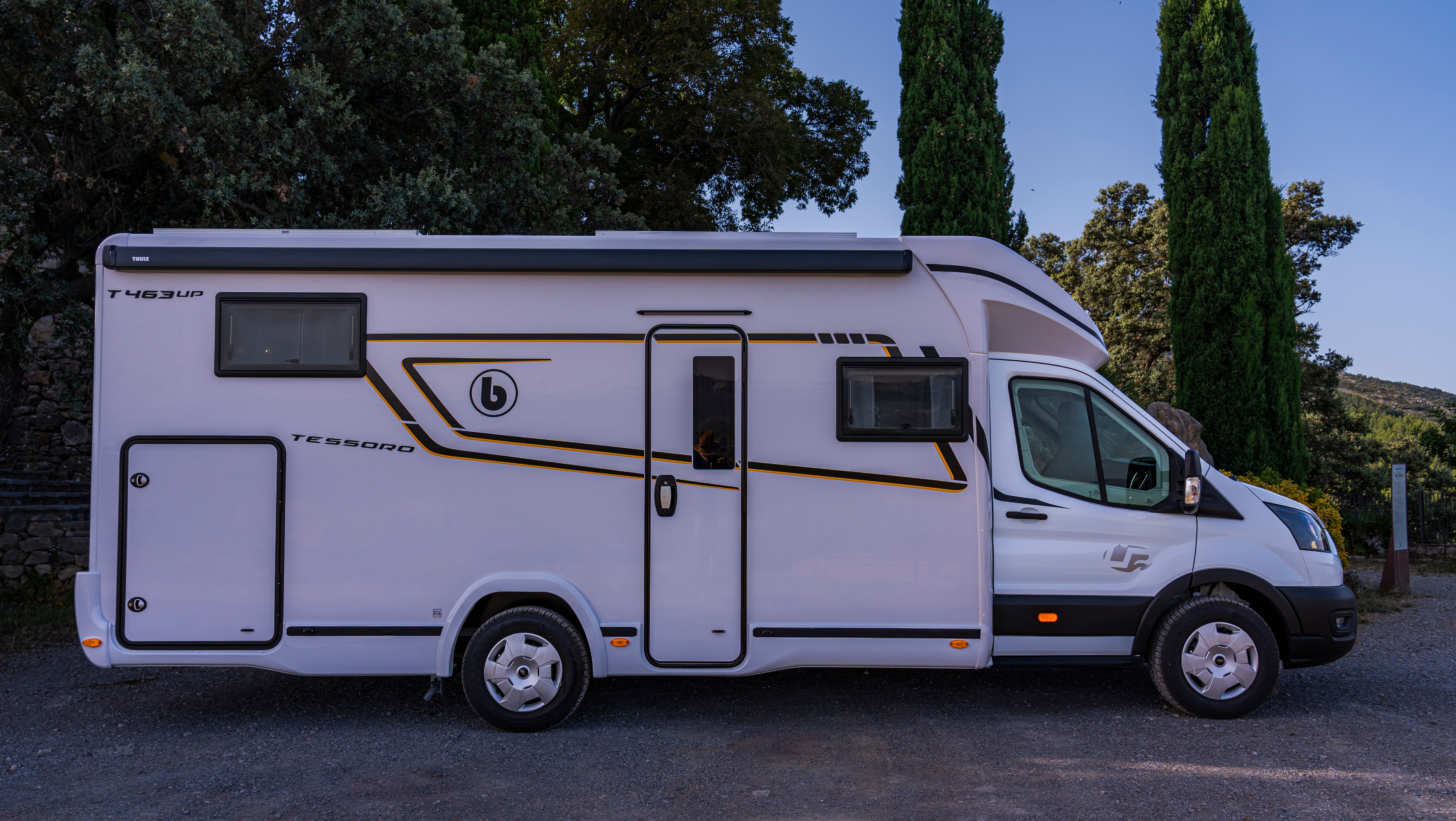 Exterior 6