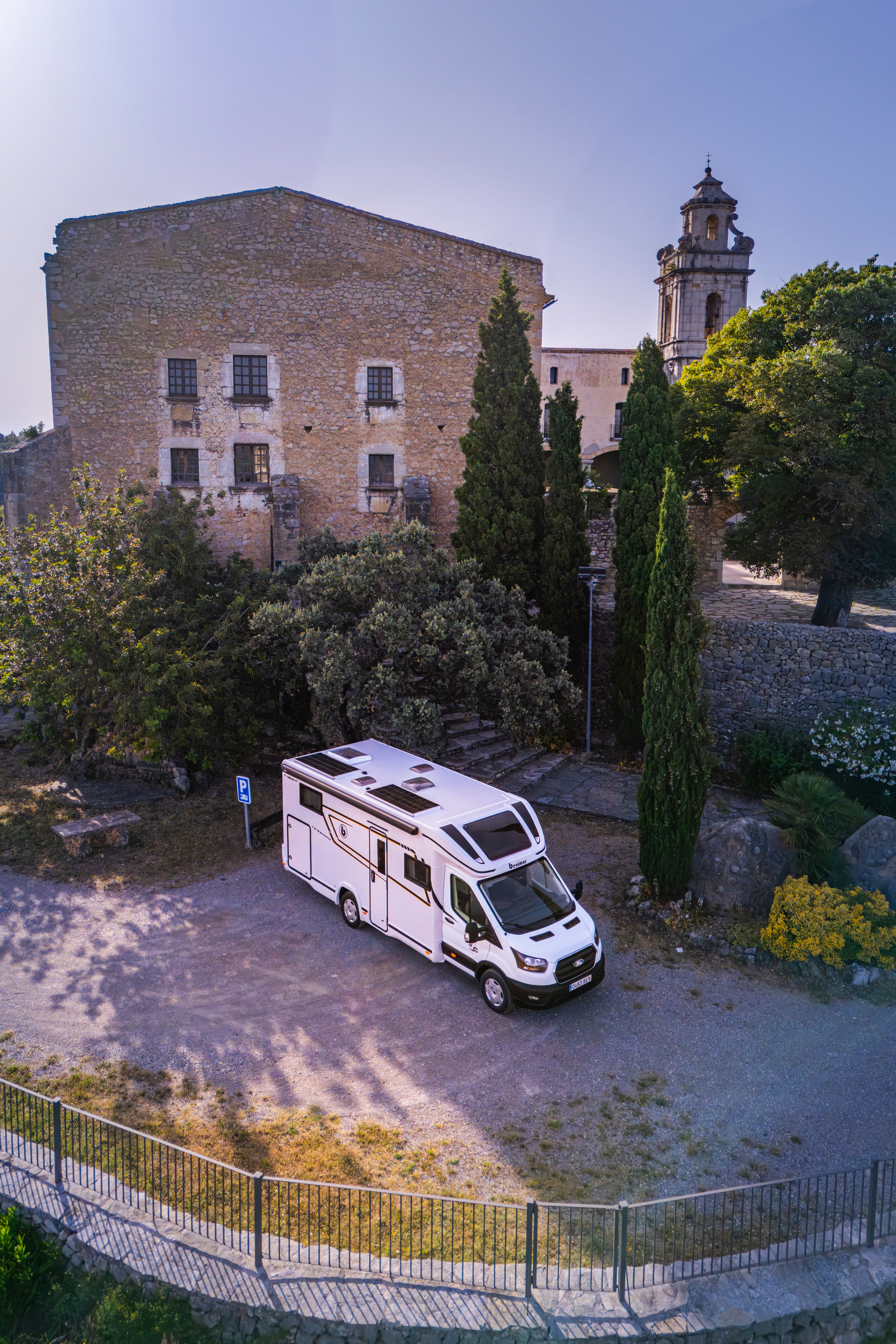 Exterior 9