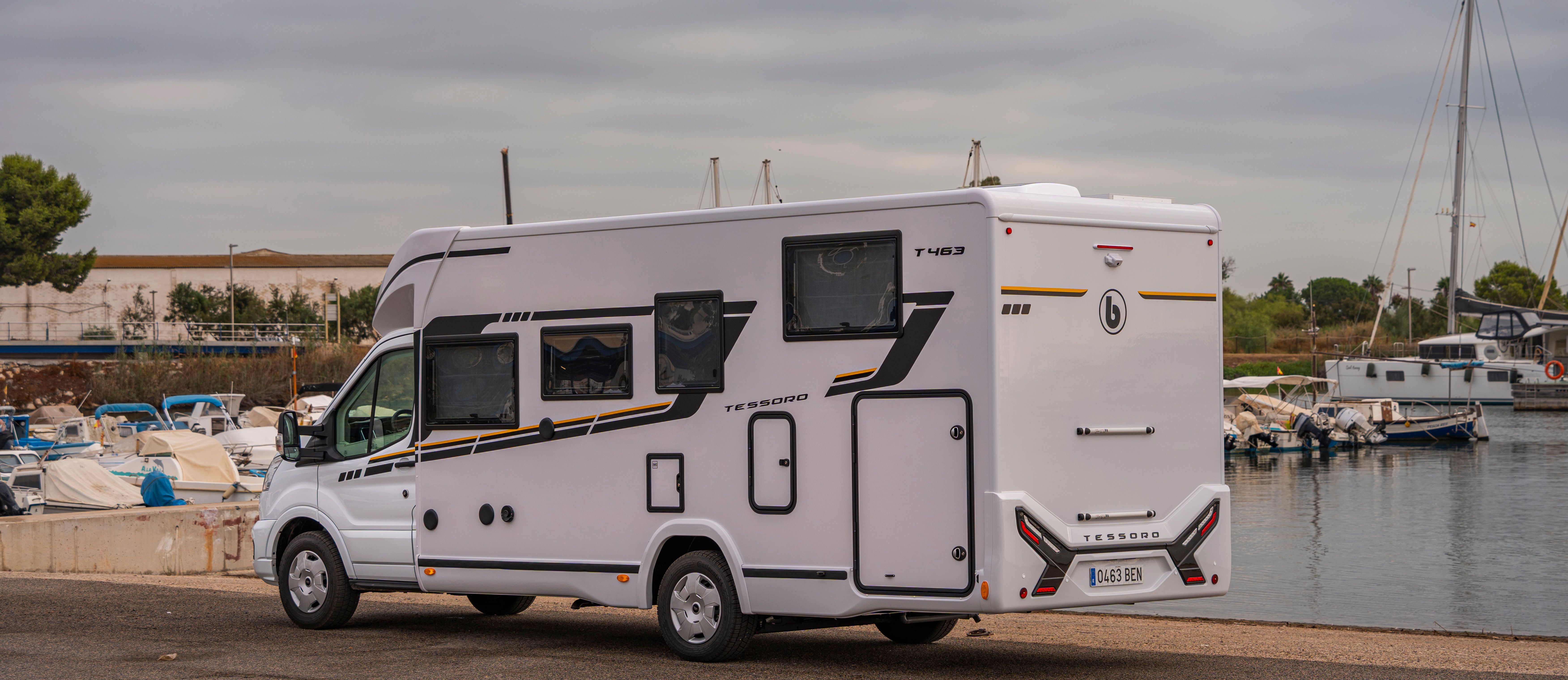 Exterior 9