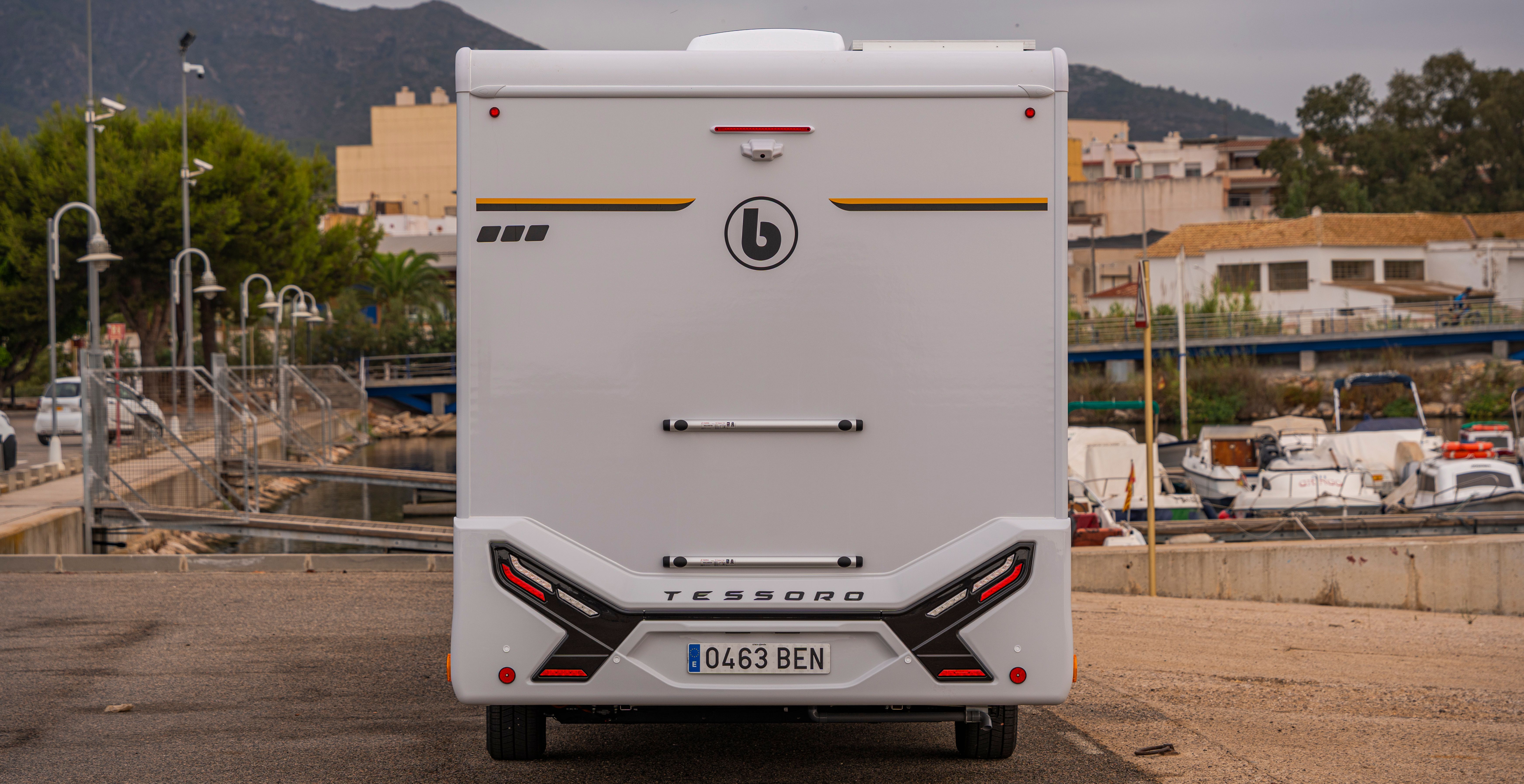 Exterior 1