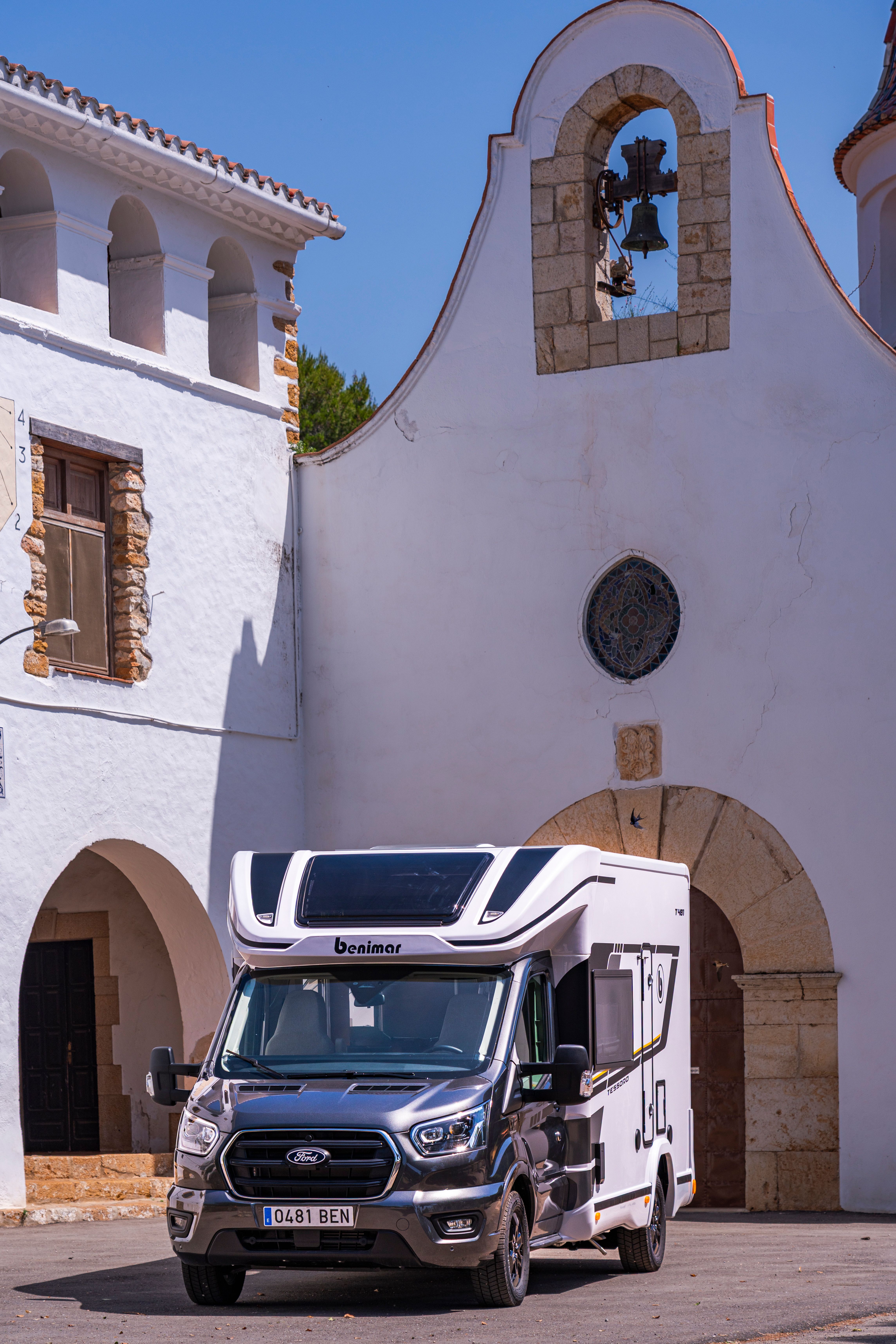 Exterior 8