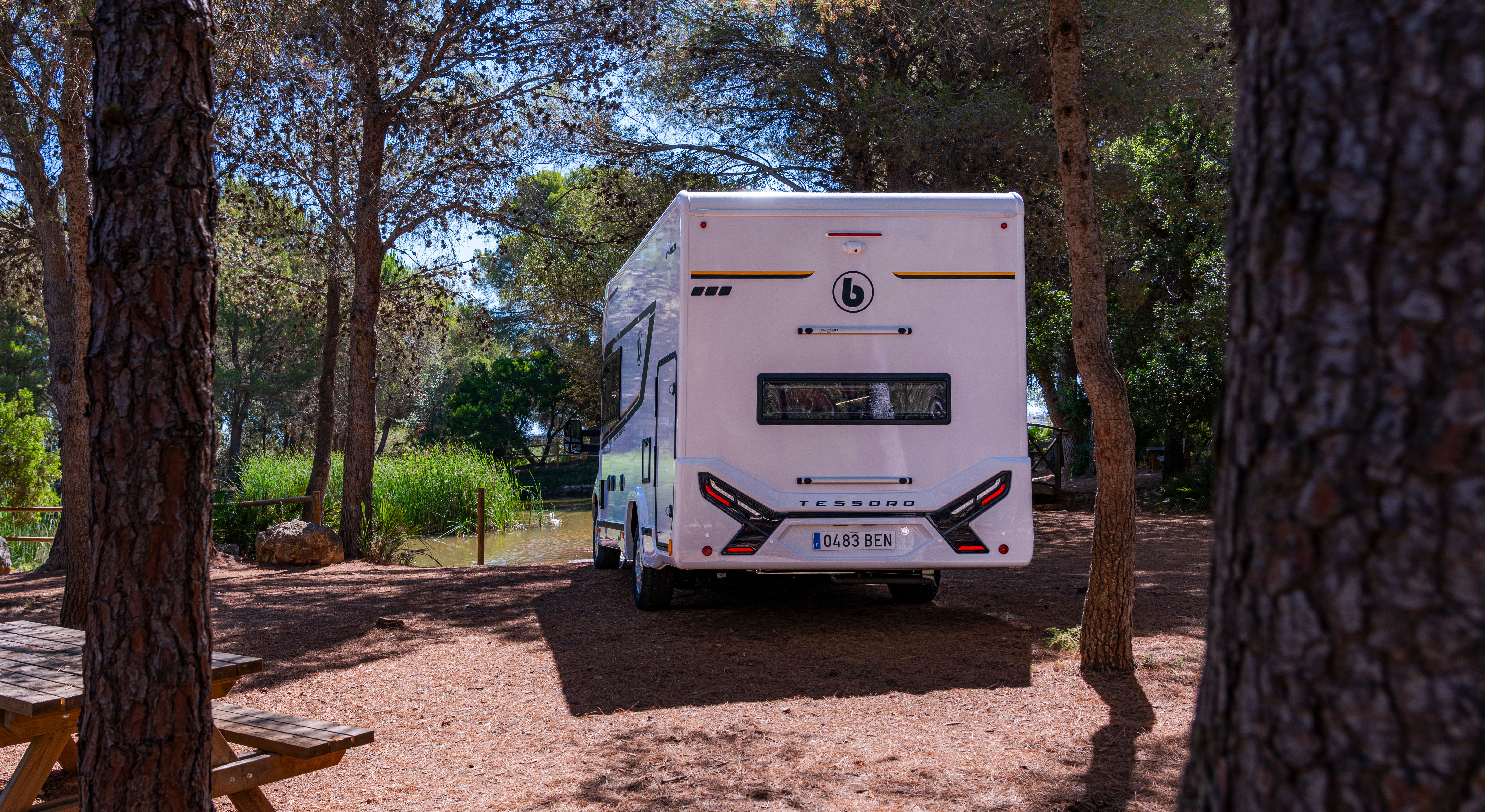 Exterior 12