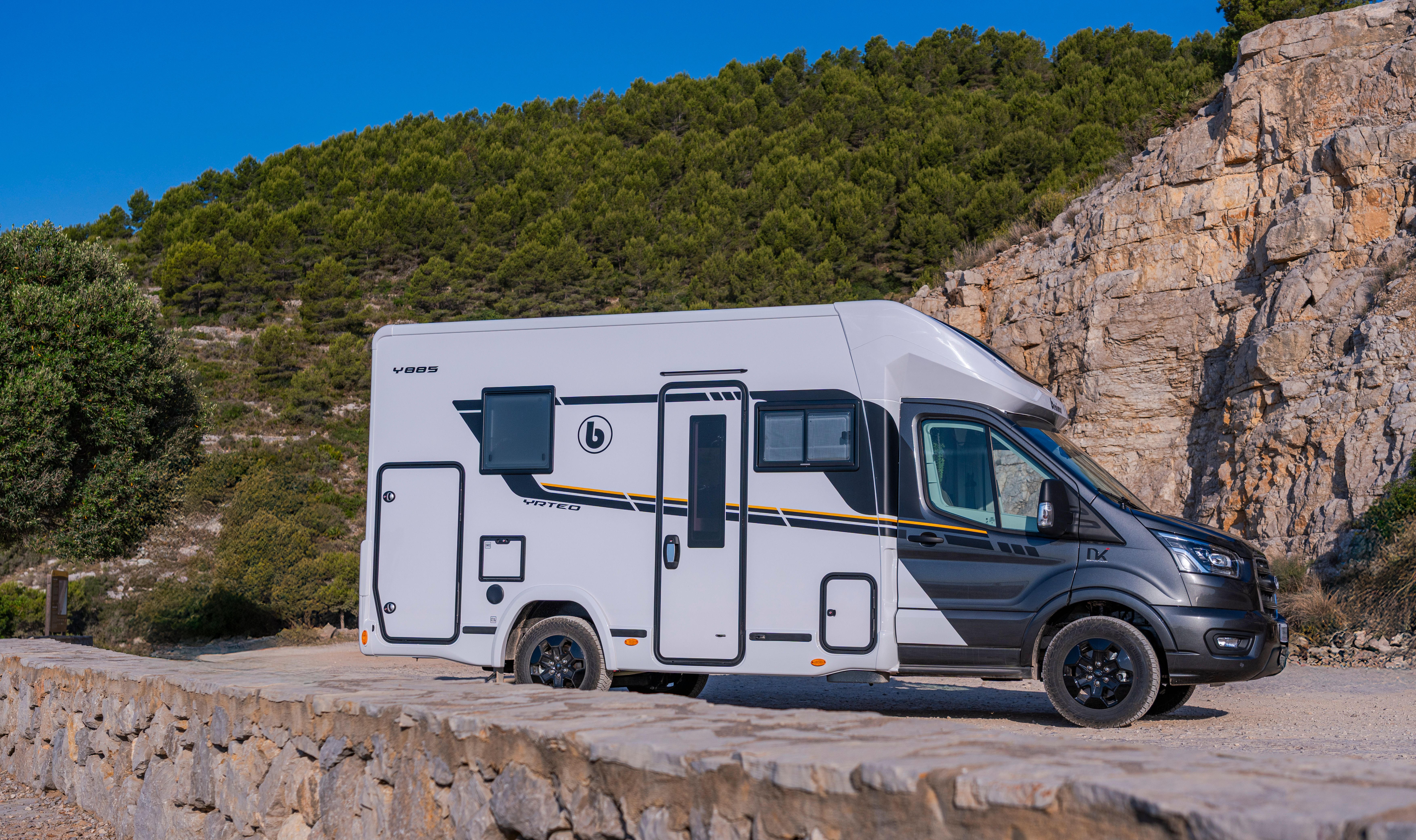 Exterior 6