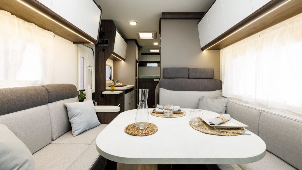 que altura suele tener una autocaravana capuchina